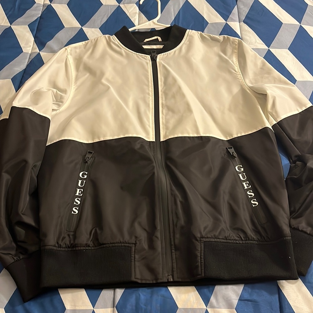 White and black Guess jacket size medium